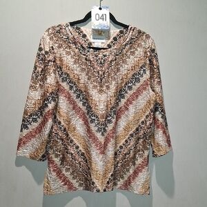041 NWT Ladies Blouse